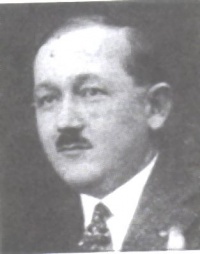 Lobl Gyula orvos.jpg